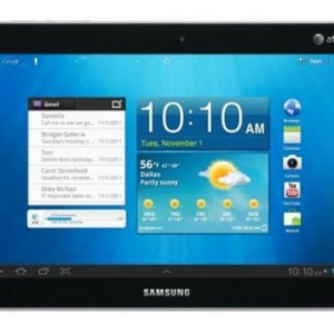 GALAXY TAB 8.9 16GB WIFI + 3G AT&T (Refurbished) - Ships Next Day!
