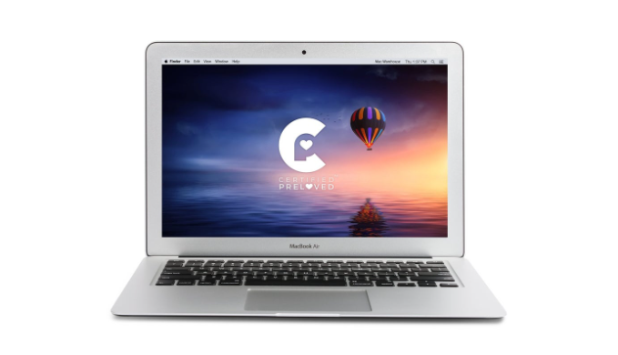 MACBOOK AIR i5 1.6GHz 13.3-INCH 2GBRAM 64GB With Magsafe Charger and Black Case (MD508LL/A) Refurbished
